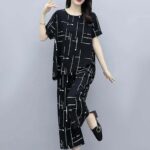 Black Capri Printed Night Suit