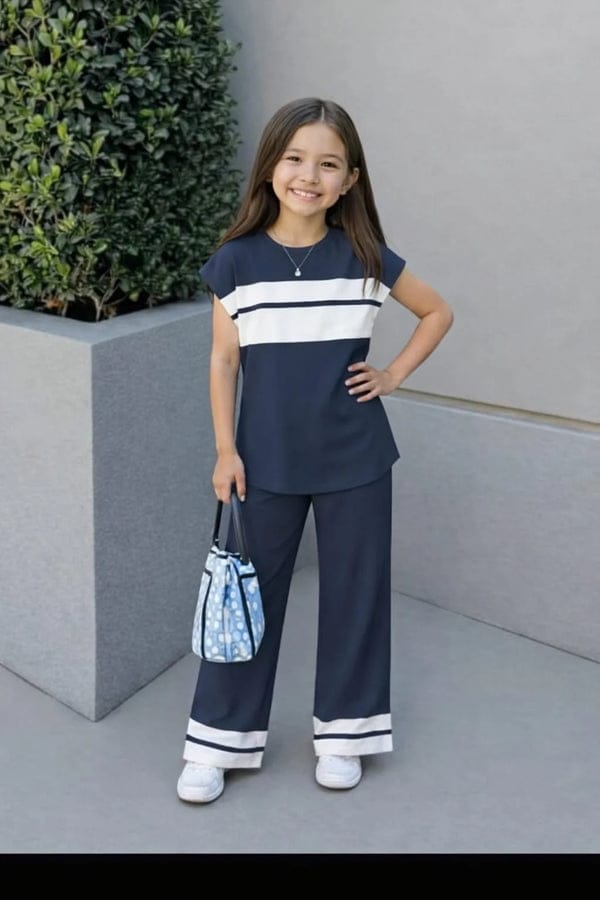 Mini Fashion Stripe Co-Ord Set for Kids – Stylish Summer Cotton Outfit 🌞